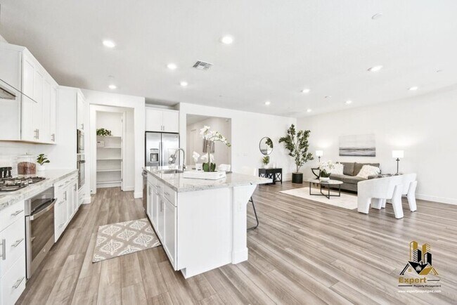 Building Photo - 4040 Swing Way
