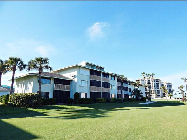 Building Photo - 2400 S Ocean Dr