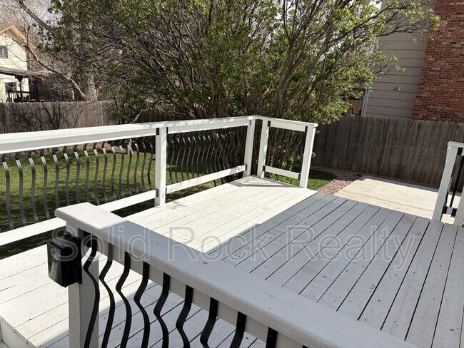 Building Photo - 535 Silver Spring Cir