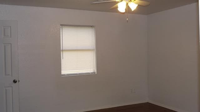 Building Photo - 809 Shady Grove Dr