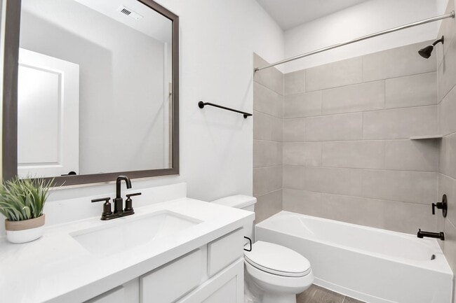 Building Photo - 19807 Palomino Pr Trl