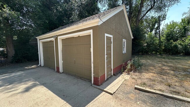 Building Photo - Great Duplex in Fort Collins