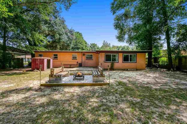 Building Photo - 9 Gentian Dr