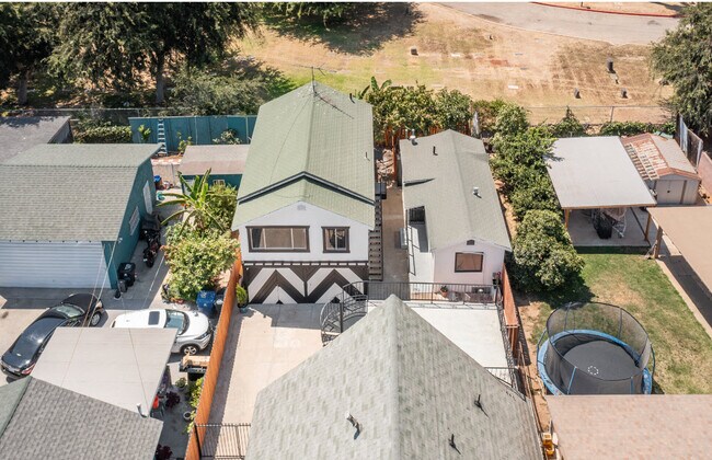 Property Aerial 1 - 1005 Calzona St