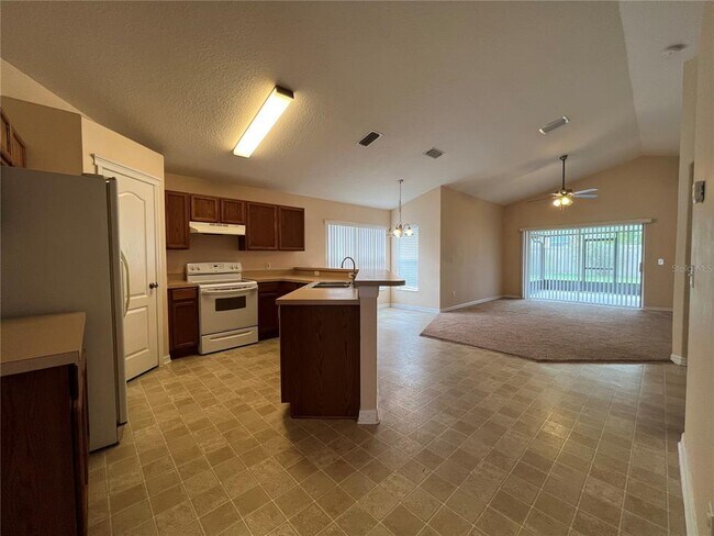 Building Photo - 7531 Oxford Garden Cir