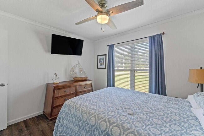 Building Photo - 5630 Balderas Ave