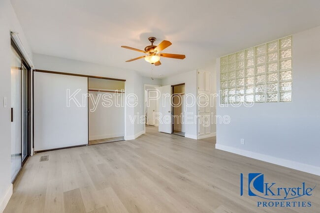 Building Photo - 20 Knoll Dr