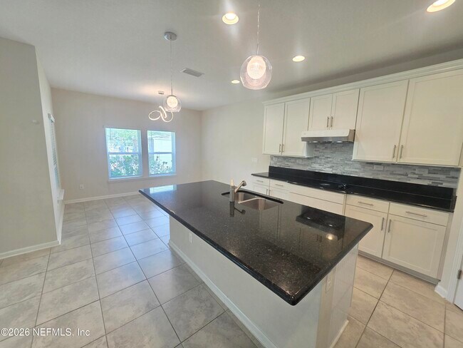 Building Photo - 2122 Hawkeye Pl