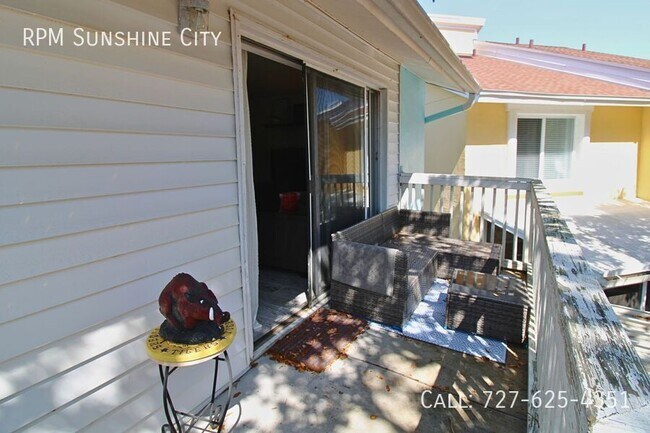 Building Photo - 3747 42nd Way S