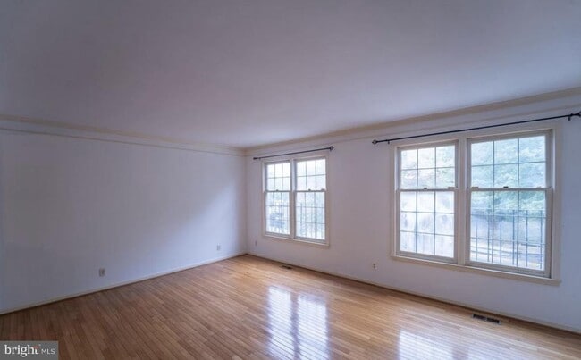 Building Photo - 7709 Rockledge Ct