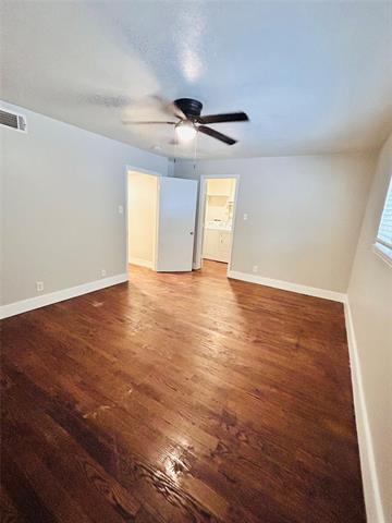 Building Photo - 2211 S Vernon Ave