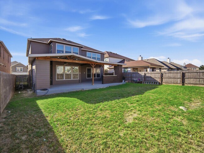 Building Photo - 4431 Oak Roset
