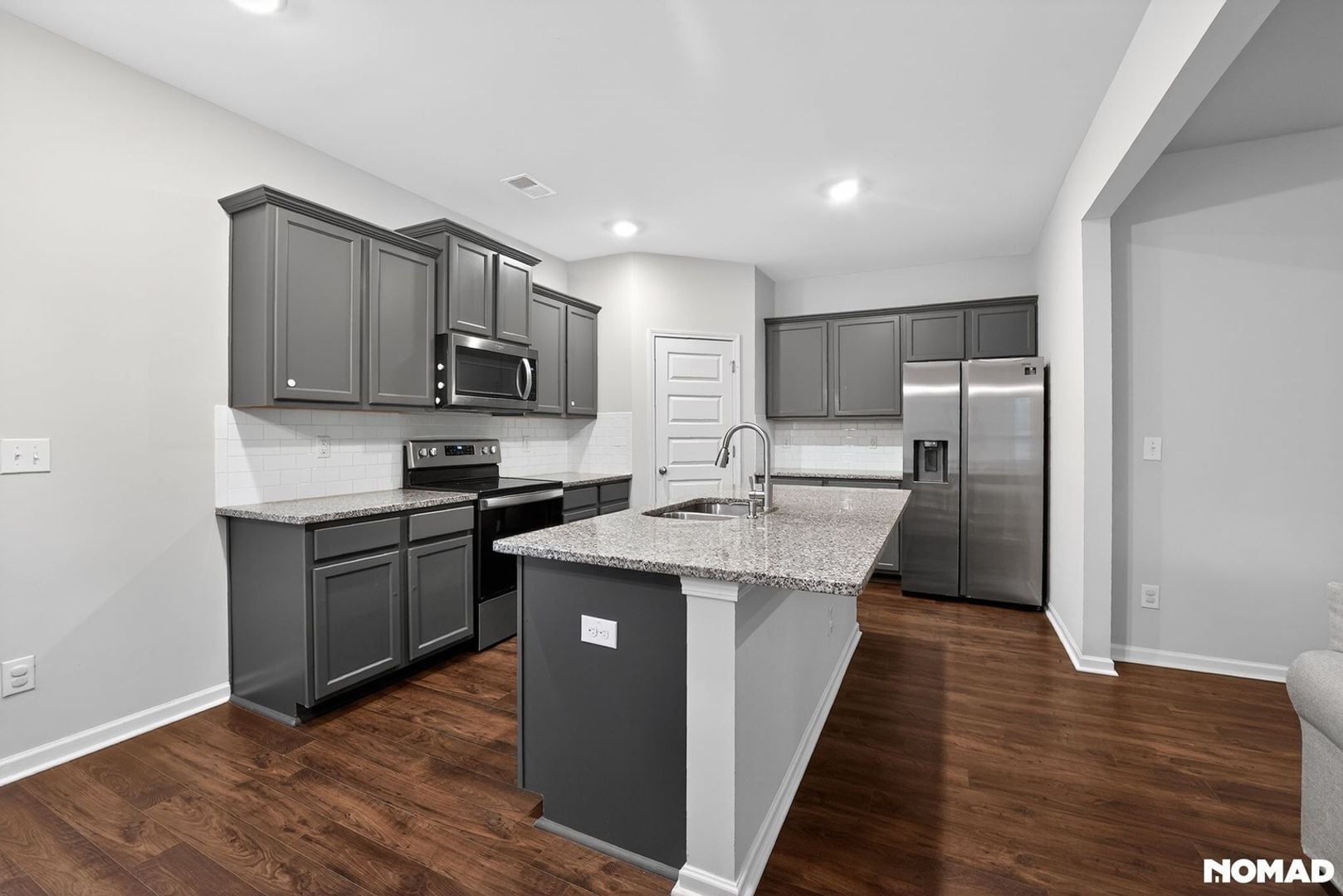 Building Photo - 1765 Labonte Pkwy