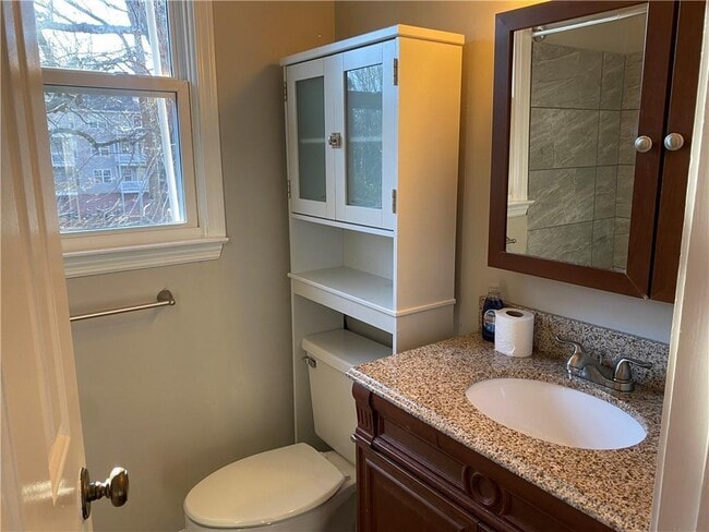 Building Photo - 105 Floss Flower Ct