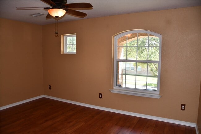 Building Photo - 18118 Cypress Valley Ln