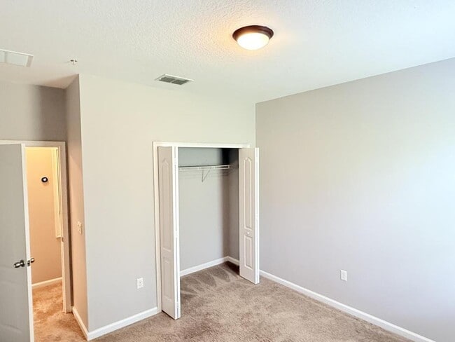 Building Photo - 1888 Compass Flower Way