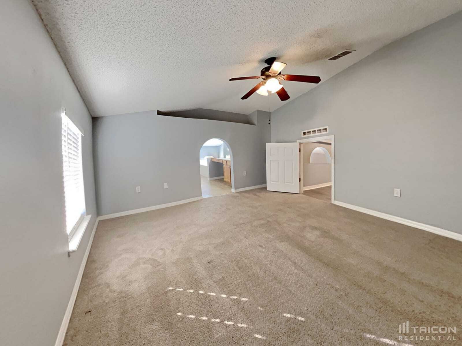 Building Photo - 12945 Bridleford Dr