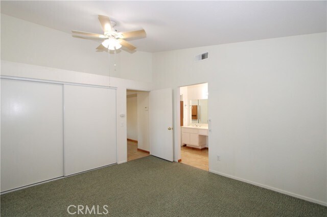 Building Photo - 10770 Deerfield Dr