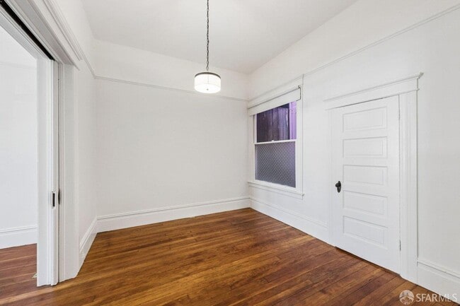 Building Photo - 2205 Bryant St