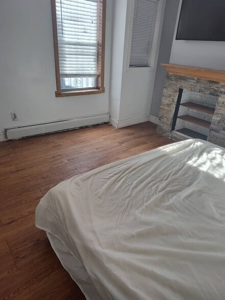 Building Photo - 688 Communipaw Ave