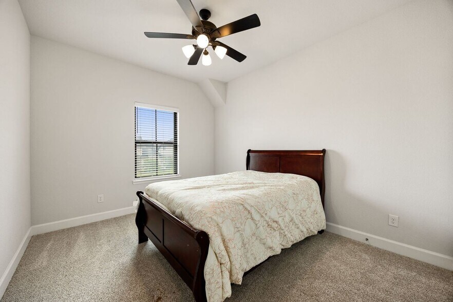 Building Photo - 2035 Taylor Marie Trl