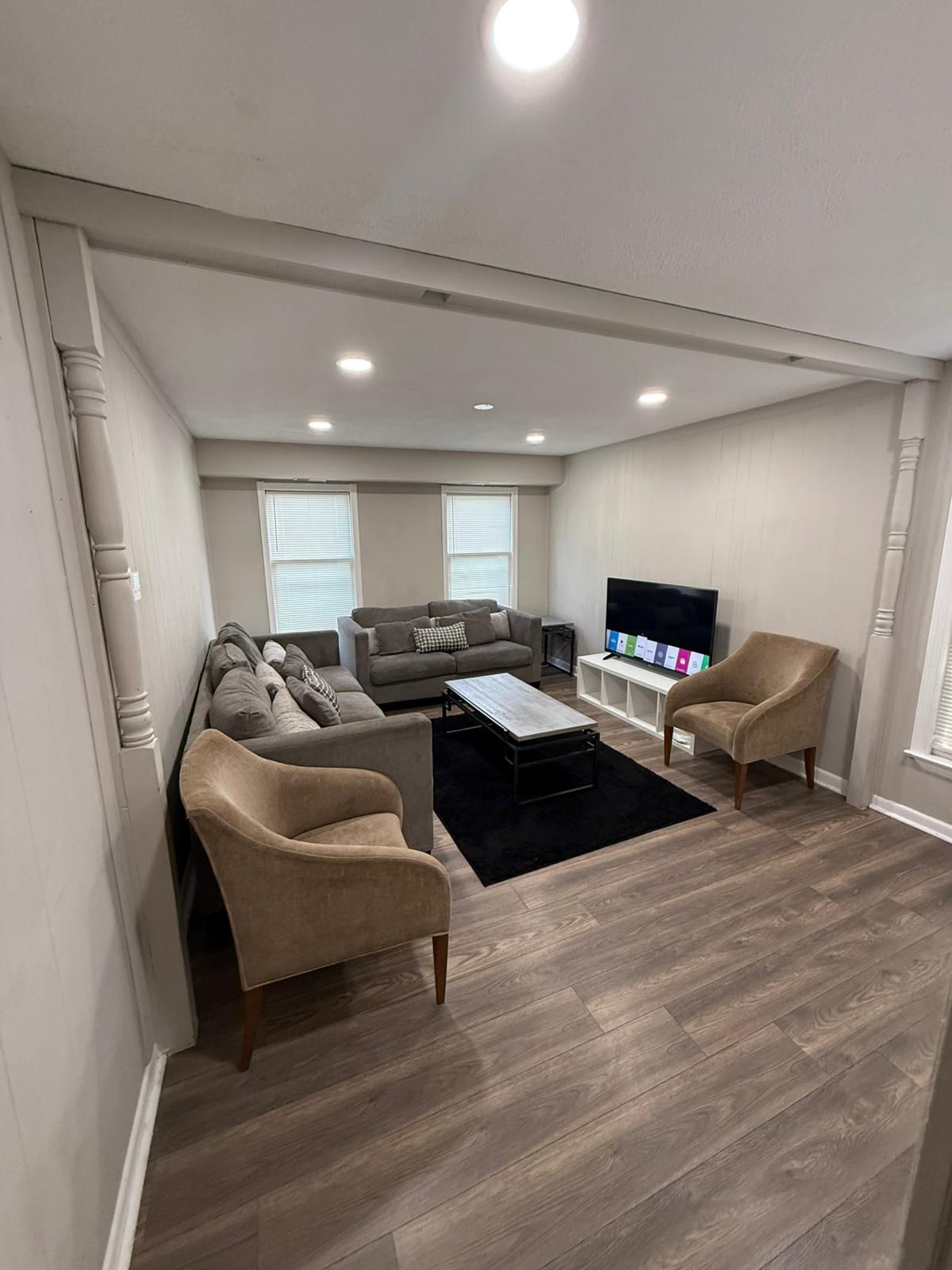 Building Photo - 2823 Chablis Cir