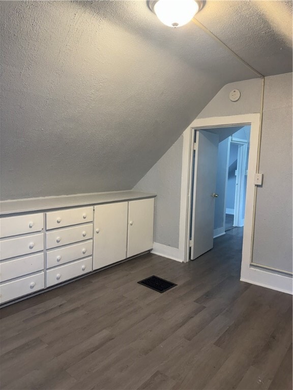 Building Photo - 686 Seward St