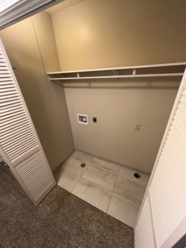 Building Photo - 1415 E 153rd Terrace