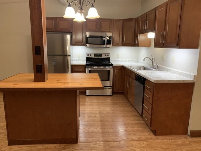 Building Photo - Unit #2 217 5th Ave. Shell Lake