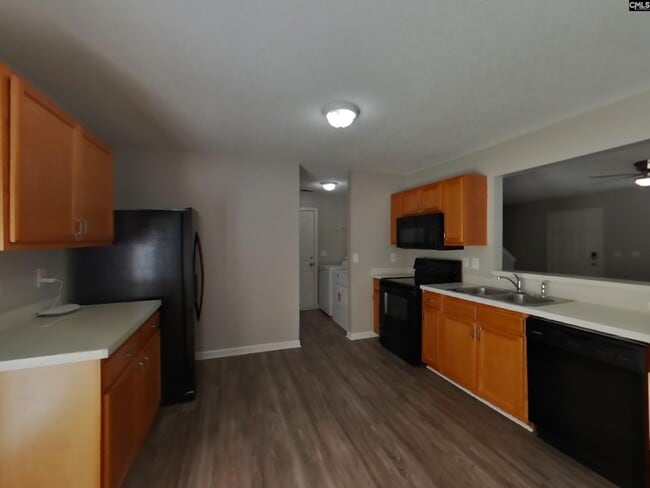 Building Photo - 108 Springway Dr