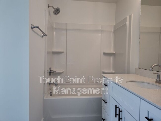 Building Photo - 1413 Arden Ave