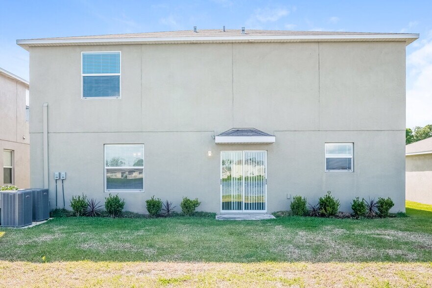 Building Photo - 1745 Broad Winged Hawk Dr