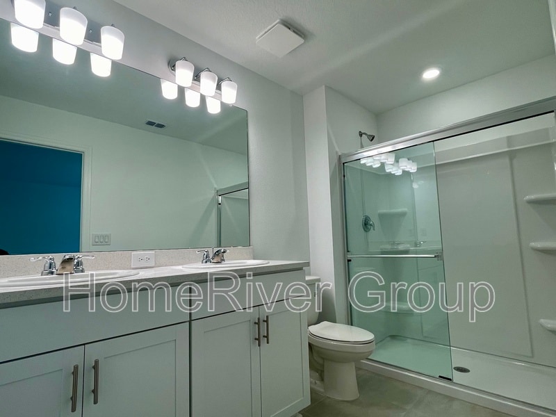 Building Photo - 2123 Hallier Cv