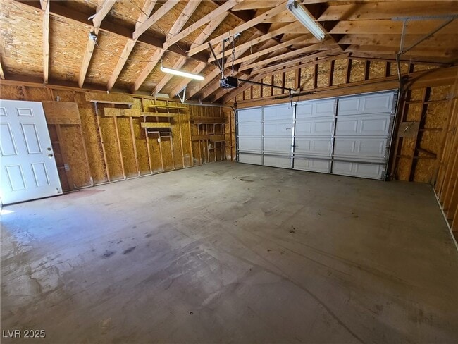 Building Photo - 1731 Pershing Ave