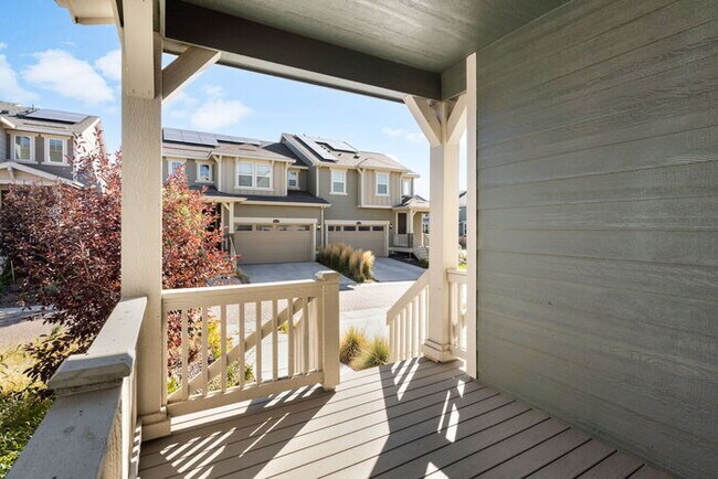 Building Photo - Charming 3 beds 2 baths in Commerce City! ...
