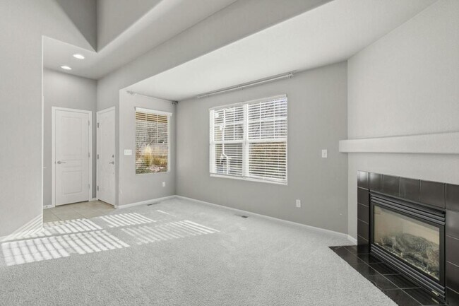 Building Photo - 5649 Saint Patrick View