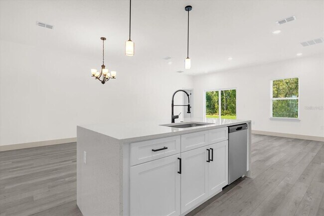 Building Photo - 4717 SW 166th Ln