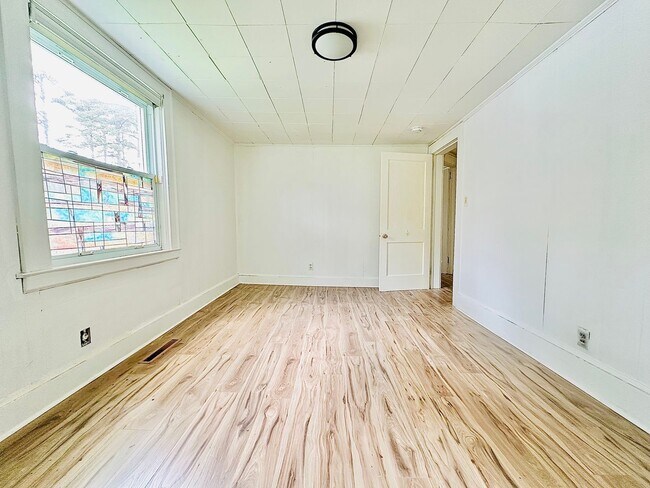 Building Photo - 3BR / 2BA Home in Durham