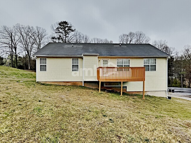 Building Photo - 4101 S Fork Dr