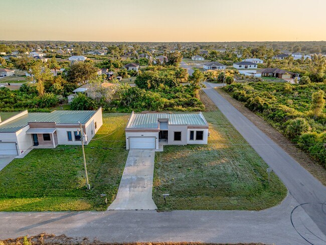 Building Photo - 2919 65th St W