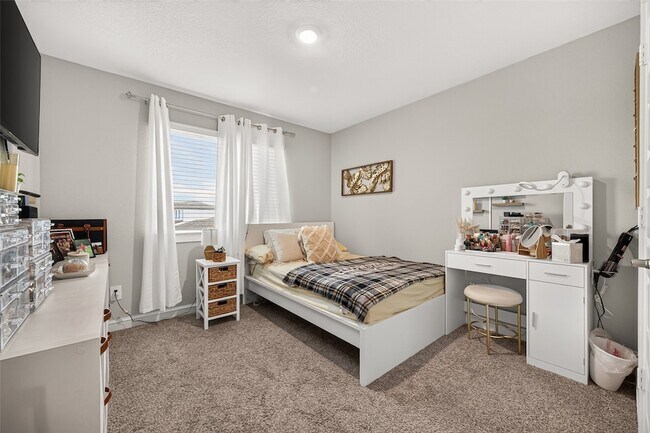 Building Photo - 7211 Colwyn Bay Trl