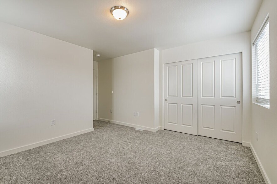 Building Photo - 4733 N Tower Dr