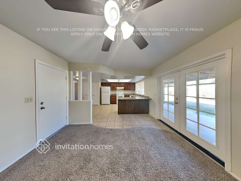 Building Photo - 11446 N 39th Dr