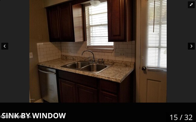 Building Photo - 1530 El Prado Rd