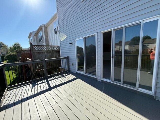 Building Photo - 509 Ruby Walk Dr