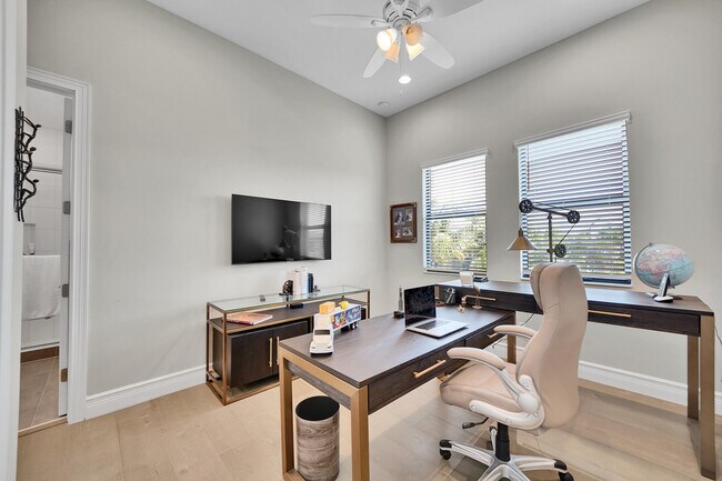 Building Photo - 9081 Chauvet Wy
