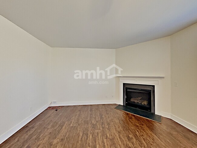 Building Photo - 1677 Archer Estates Dr