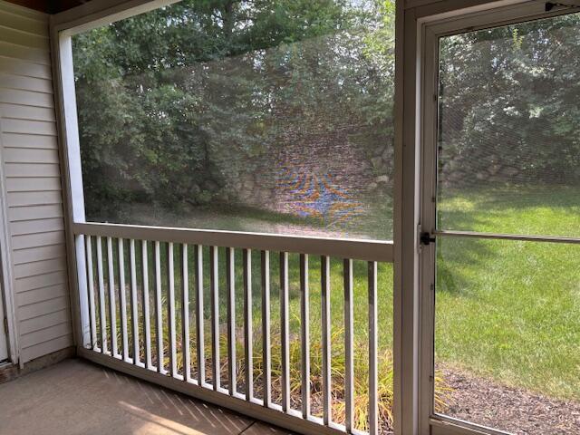 Building Photo - 2776 S Knightsbridge Cir