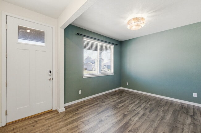Building Photo - Modern Bennett Beauty | Spacious Newer Home with Over 2,200 Sq Ft