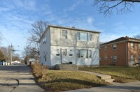Building Photo - 5956 N 67th St